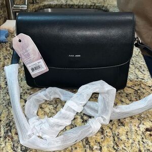 NWT Pixie Mood Zoe Causebox Crossbody